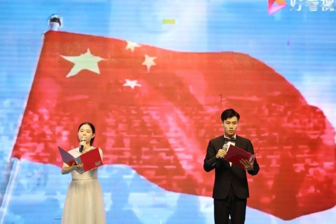 梦到很大会动的鱼尾
