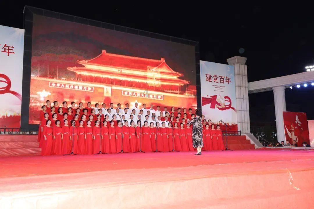 探秘吉鹿力问答社区,解锁安徽女子炖汤忘计时一锅骨头成骨灰!这件事给予我们那些警示?的奇妙世界!